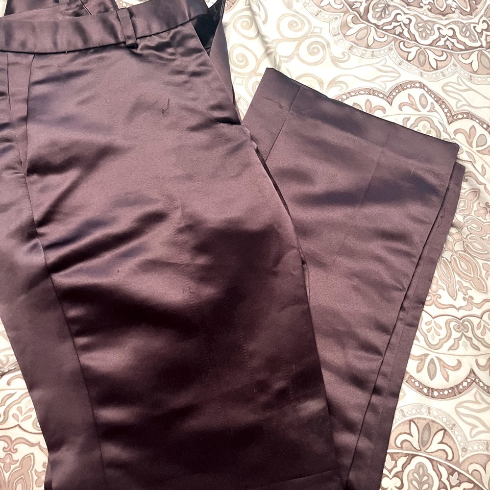 You need these Plum pants! New York & Co size 6